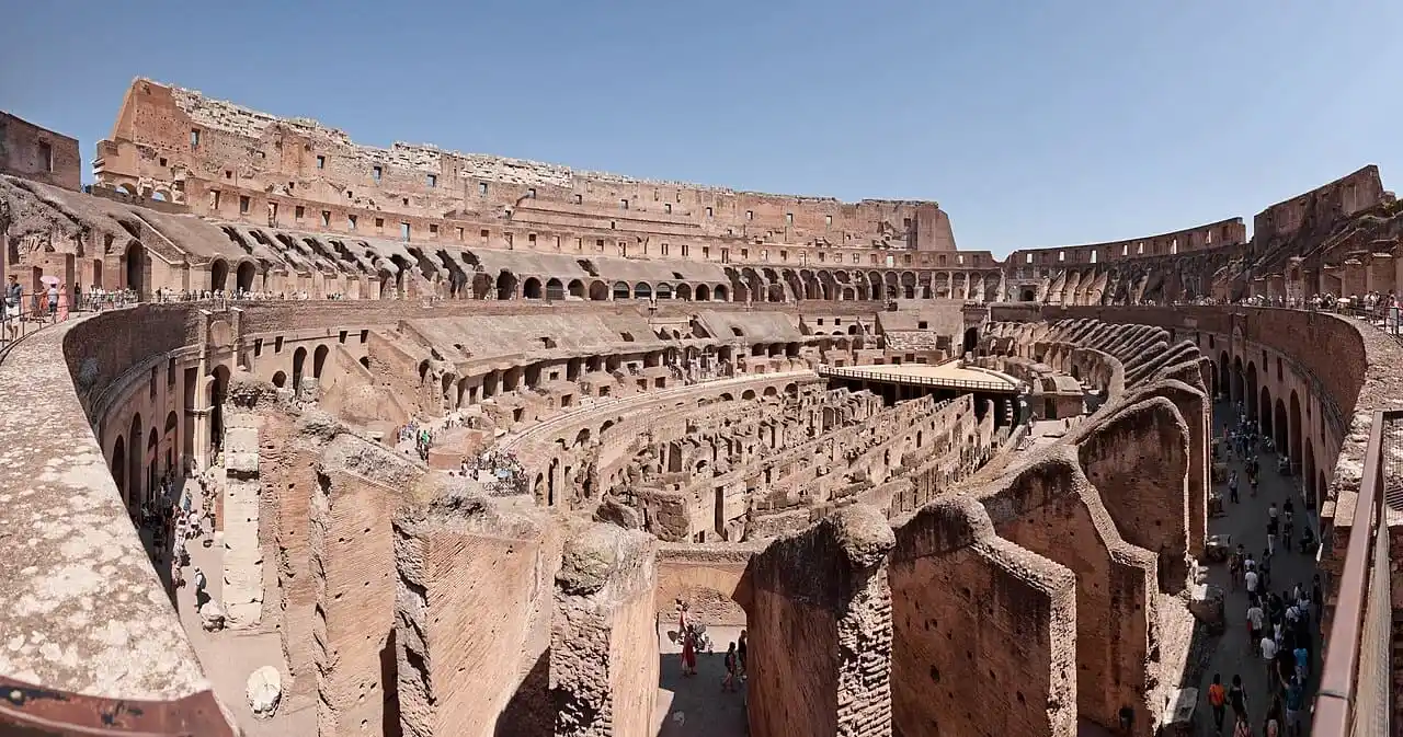 MUDANZAS A ROMA DESDE BARCELONA: EL FERRY A CIVITAVECCHIA Y EL CENTRO HISTÓRICO
